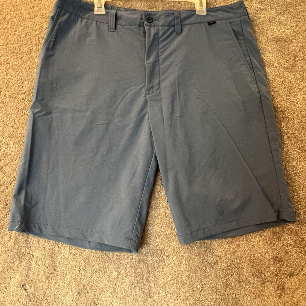 TravisMathew Beck Golf Shorts Mens 38 Blue Grey Stretch Performance Chino Shorts